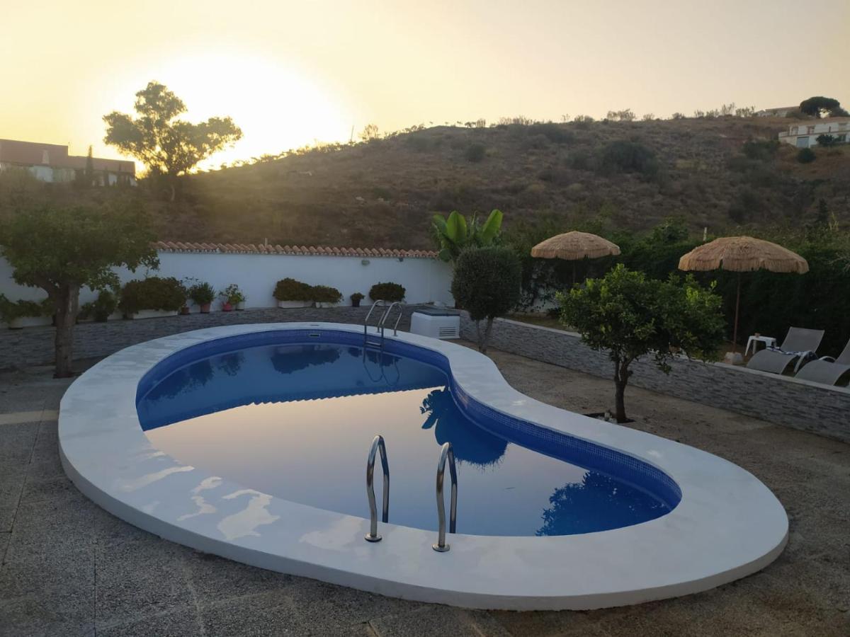 Villa Candela En Benajarafe Piscina Privada Екстериор снимка